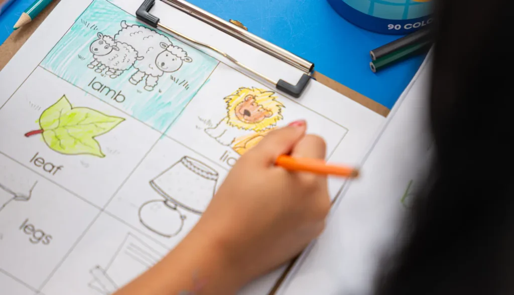 How do I know if my child needs a Speech Pathologist or a Tutor 1 2x